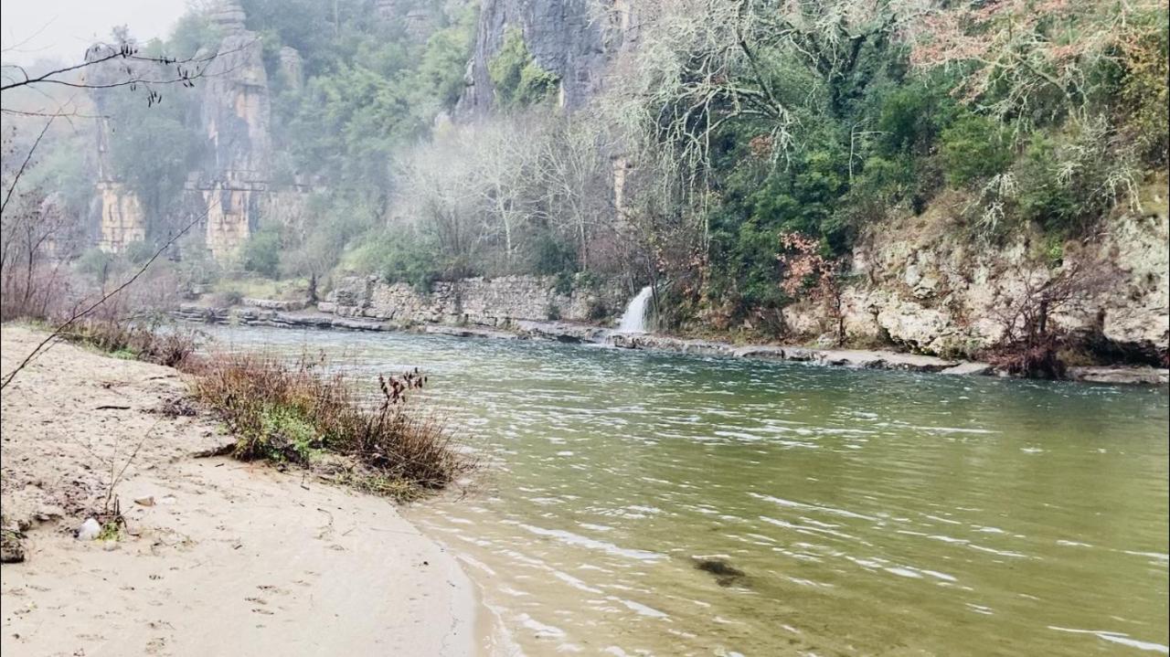Gites Des Falaises De La Beaume Labeaume Zewnętrze zdjęcie